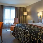 Whites Of Otel 4*