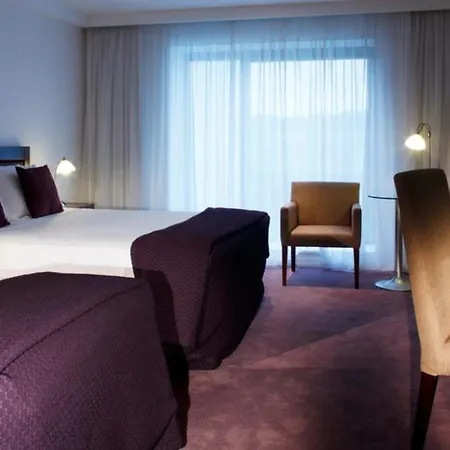 Whites Of Hotel 4*