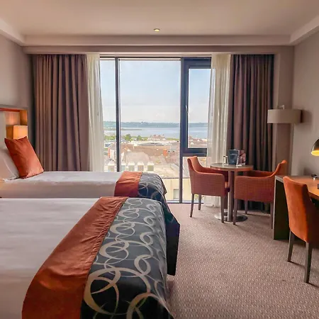 Whites Of 韦克斯福德