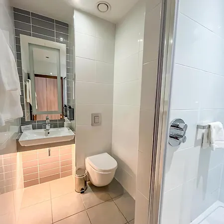 Whites Of Hotel 4*