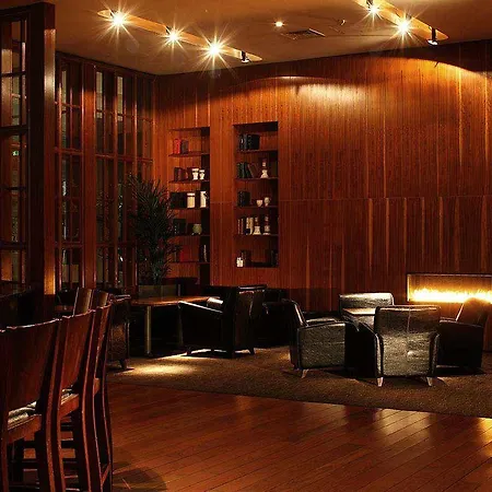 Whites Of 4* Wexford