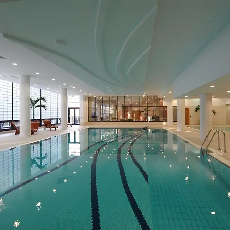 Hotel Whites Of 4*